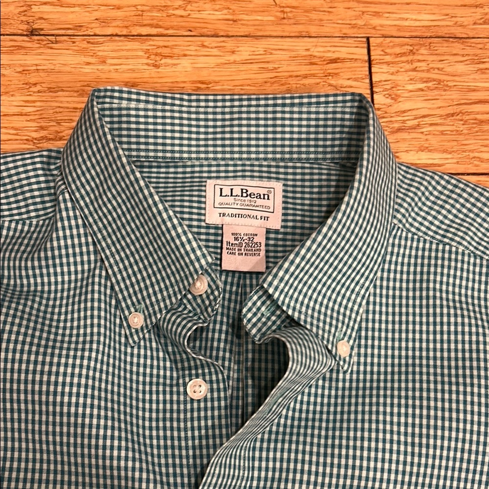 L.L. Bean Green/Blue Gingham Check Casual Button Down Shirt with Classic Fit